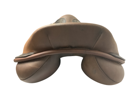 Royal Heritage Jump Saddle 18.5 M