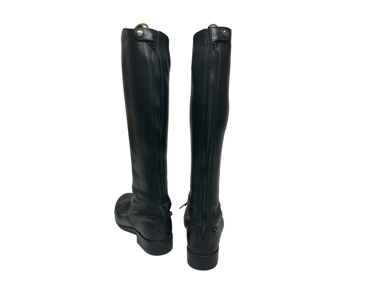 Horse Tack Black