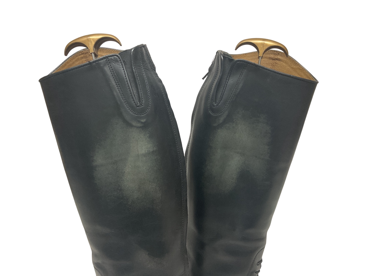 Horse Tack Black