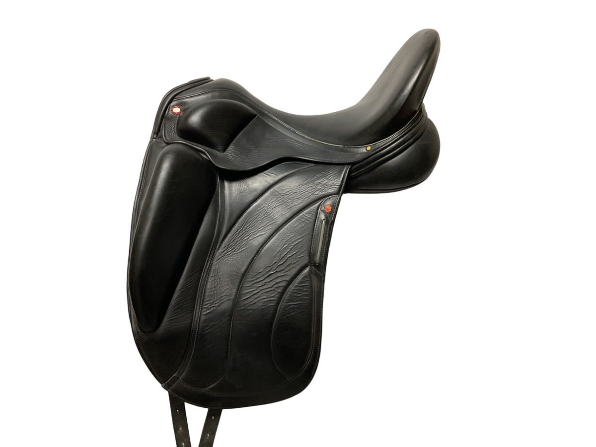 Albion Revelation Dressage Saddle 17.5 T