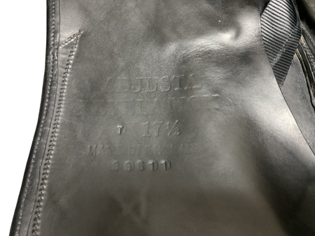 Albion Revelation Dressage Saddle 17.5 T