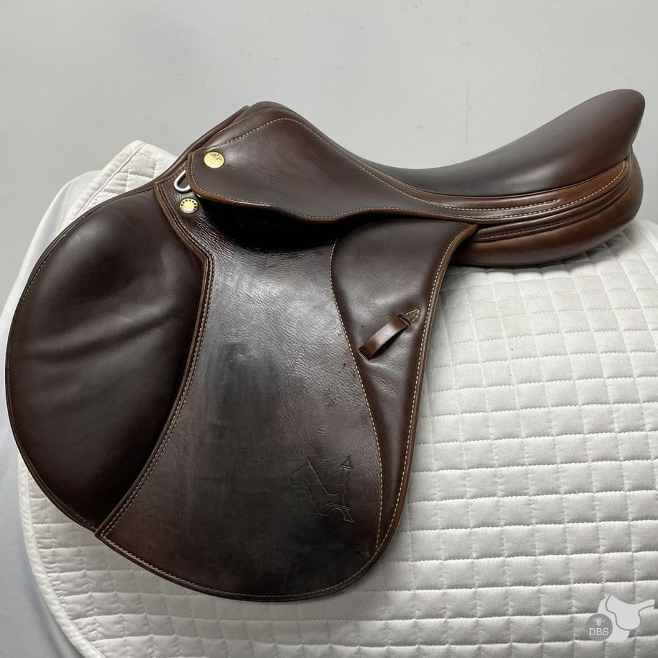 Prestige 17" MW Paris D Jumping Saddle