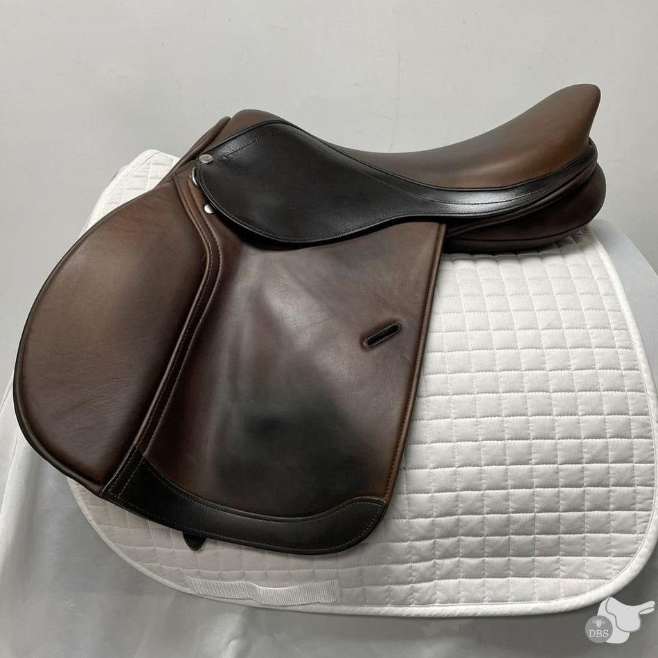 Royal Highness 18.5" M Jumping Saddle
