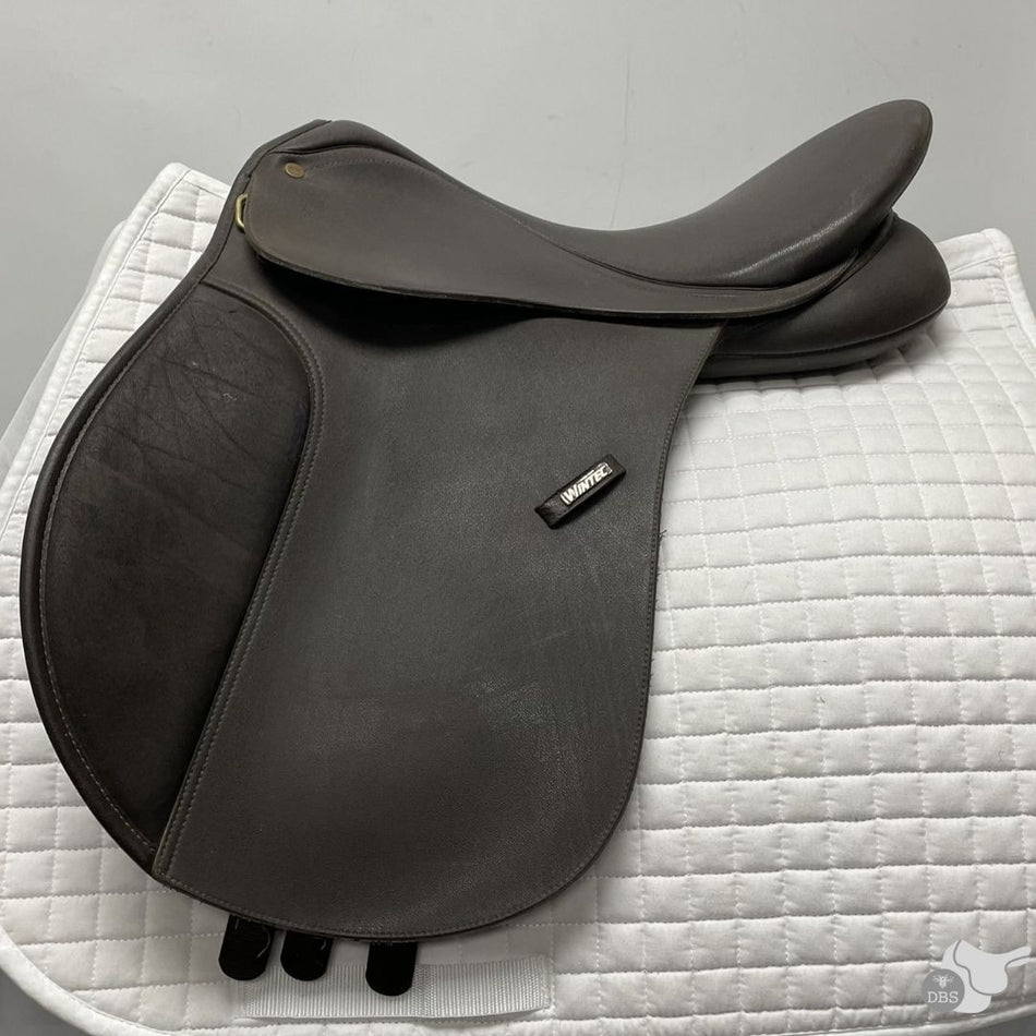 Wintec 17" Interchangeable 250 AP Saddle