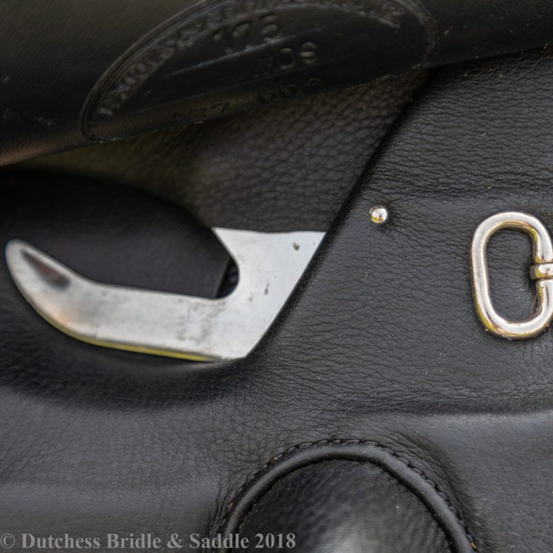 Fairfax Gareth Monoflap Dressage saddle stirrup bar