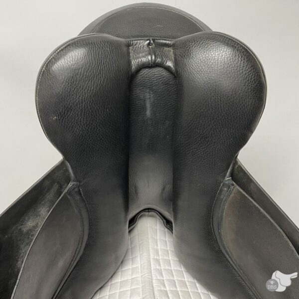 ON TRIAL Albion 17.5" MW K2 Dressage Saddle 2220 - Image 12