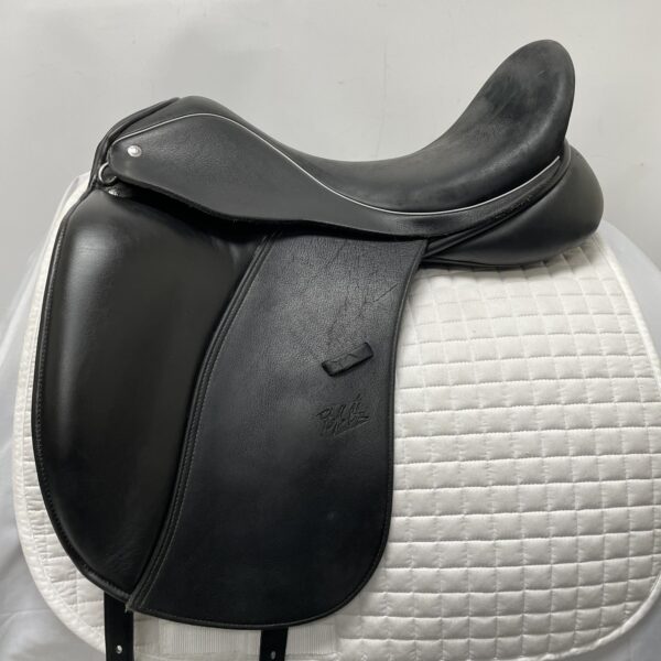 Custom Saddlery 18" MW Monoflap Steffans Advantage Dressage Saddle 2214