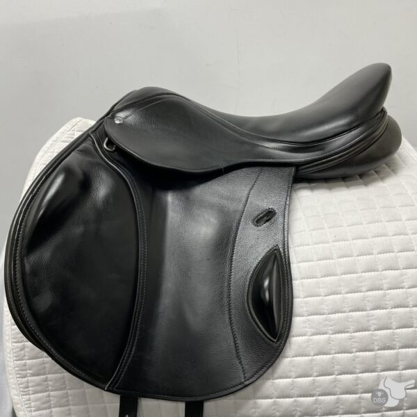 Loxley by Bliss 16.5" Monoflap Interchangeable Jumping Saddle 2218