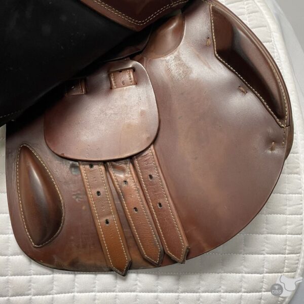 Prestige 17" MW Paris D Jumping Saddle 2219 - Image 8