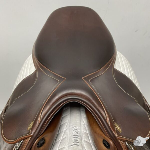 Prestige 17" MW Paris D Jumping Saddle 2219 - Image 4