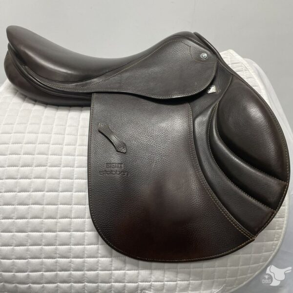 Stubben 17" MW Portos Jumping Saddle 1056 - Image 2