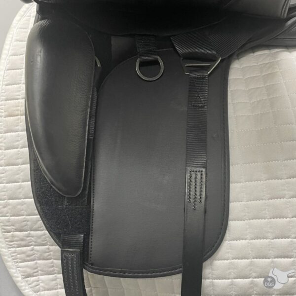 Thorowgood 17" MDM Dressage Saddle 2169 - Image 10