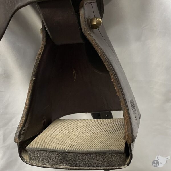 Tucker 16.5" W Endurance Saddle 2222 - Image 10