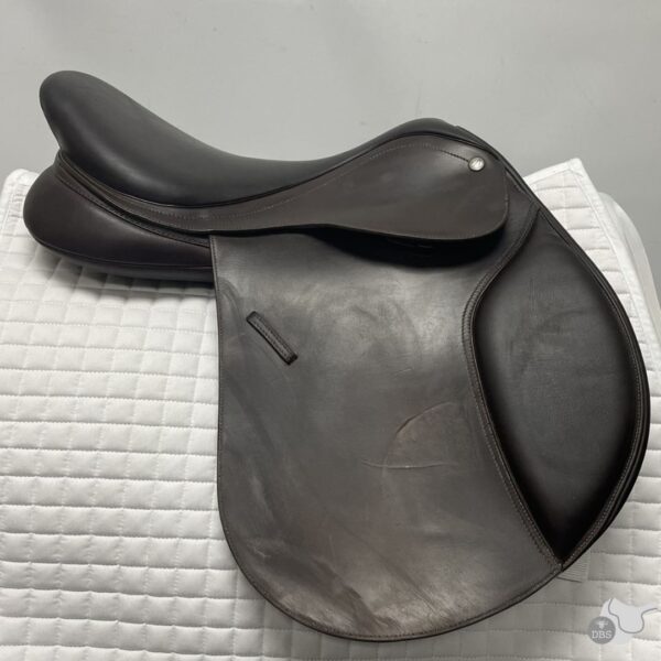 Bates 16.5" Interchangeable Close Contact Classic Saddle 2225 - Image 2