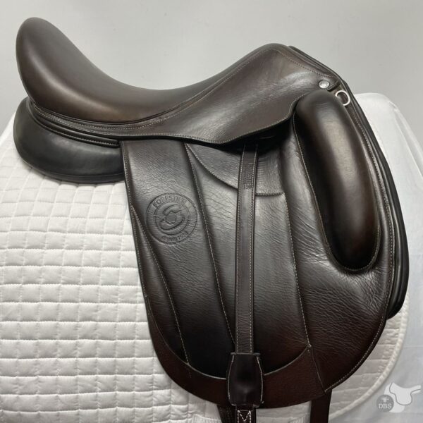 Forestier 17" M-MW Aachen Dressage Saddle and Accessories 2242 - Image 2